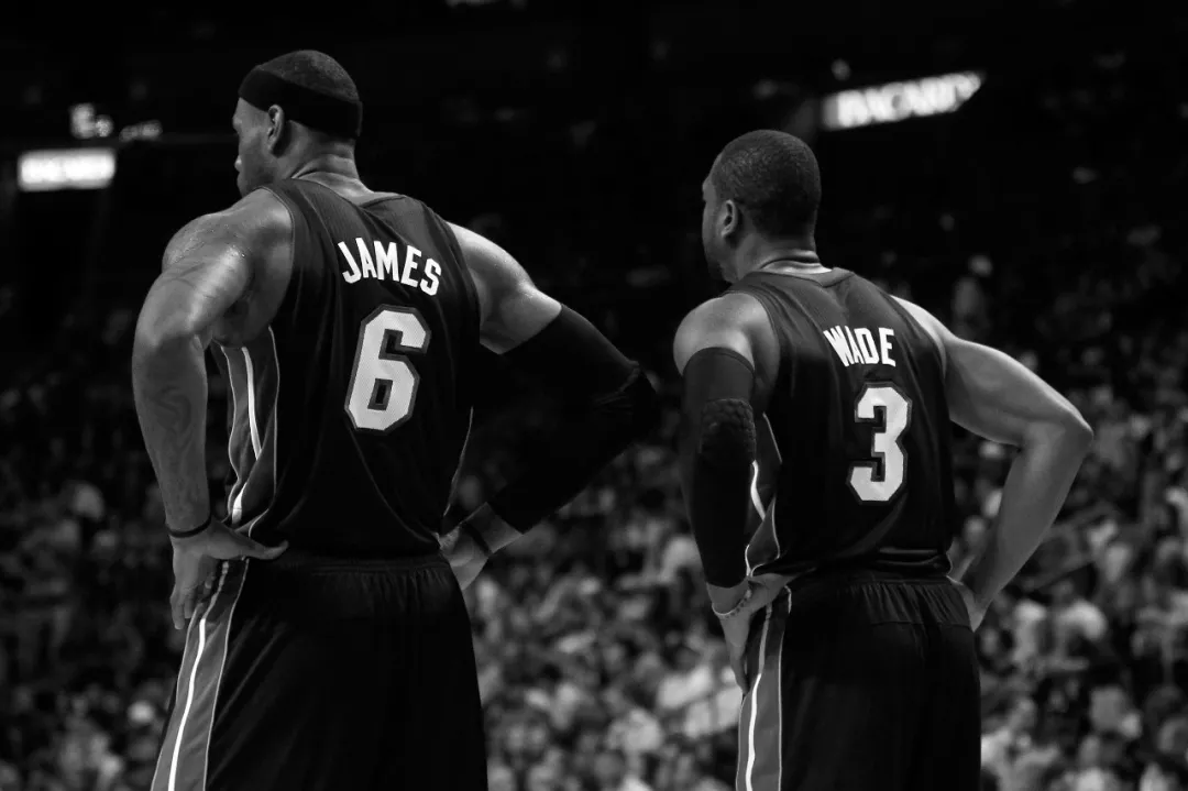 火力强悍！上海海港30轮中超场场进球，从未被零封（火力全开！上海海港中超30轮连场破门，未遭零封）