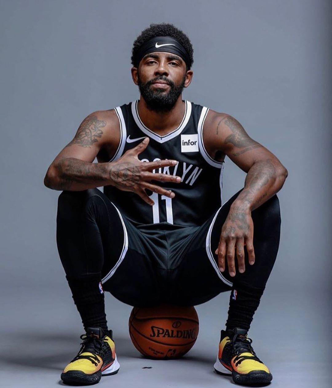 巴萨瞄准德国铁卫！弗里克亲信施洛特贝克或成新援（巴萨锁定德国中卫？弗里克爱将施洛特贝克有望加盟）