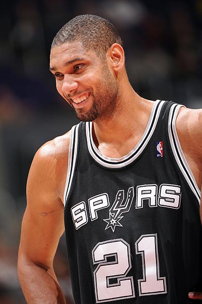 意媒：米兰派球探现场考察亨克18岁前腰卡雷察斯（意媒：米兰球探现场观摩亨克18岁前腰卡雷察斯表现）