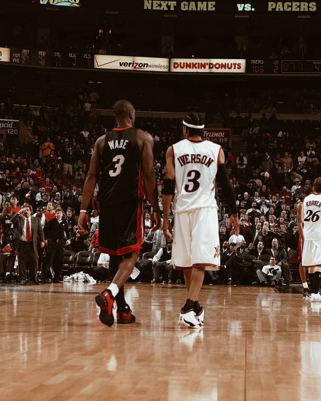 NBA第一球痴！塔图姆穿保护靴+水下训练，连出席婚礼都要训练（NBA头号训练狂！塔图姆穿护靴做水下训练，参加婚礼也不忘加练）