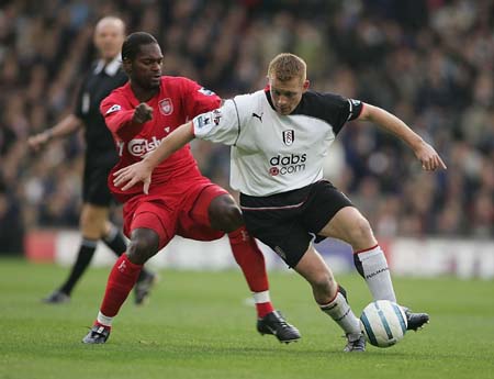 哈登爆发，却被保罗抢风头，詹姆斯表态，留给快船的机会不多了！（哈登火力全开仍被保罗抢镜，詹姆斯发声：快船机会所剩无几）